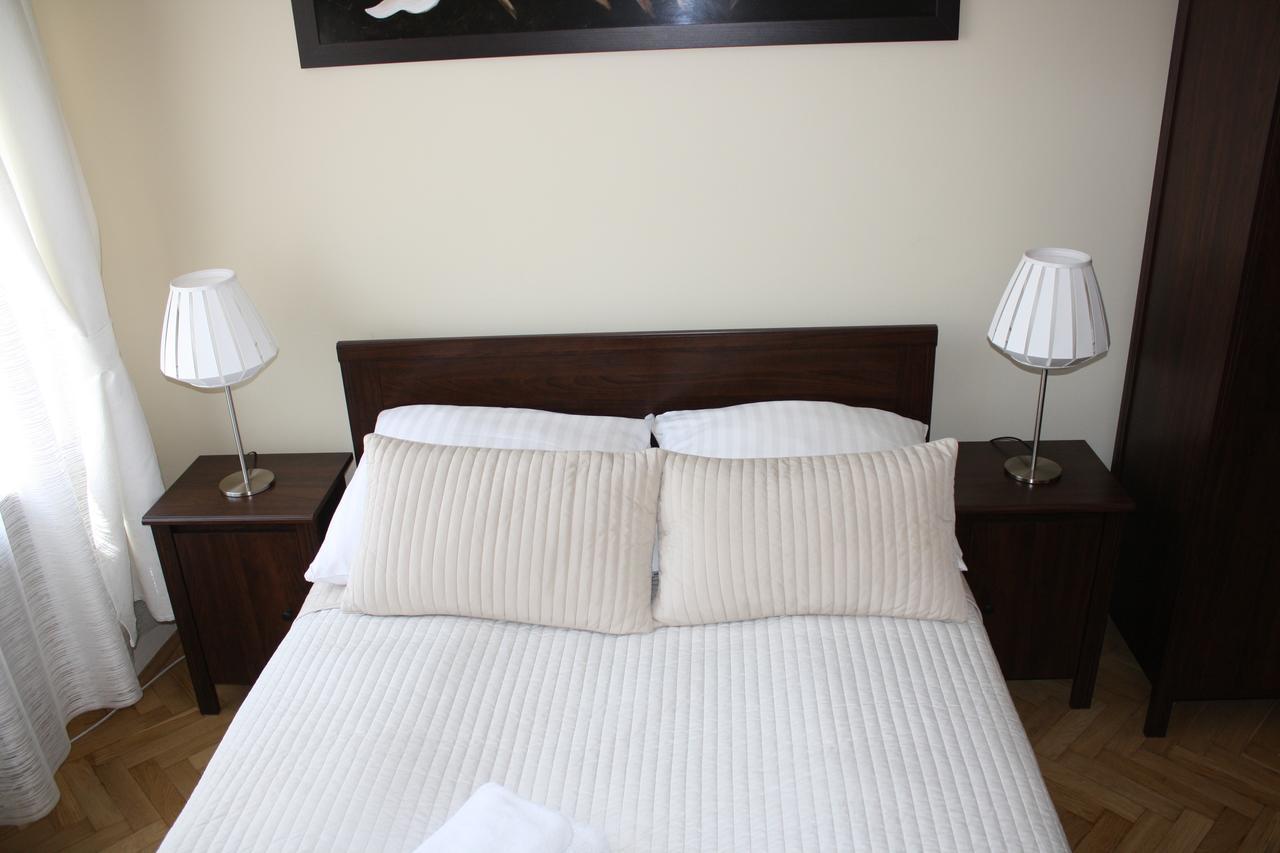 Place 4 You Apartments คราคูฟ ภายนอก รูปภาพ