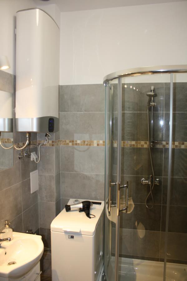 Place 4 You Apartments คราคูฟ ภายนอก รูปภาพ